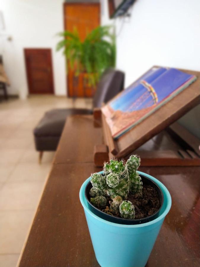 Hostal Tilian Salta Kültér fotó